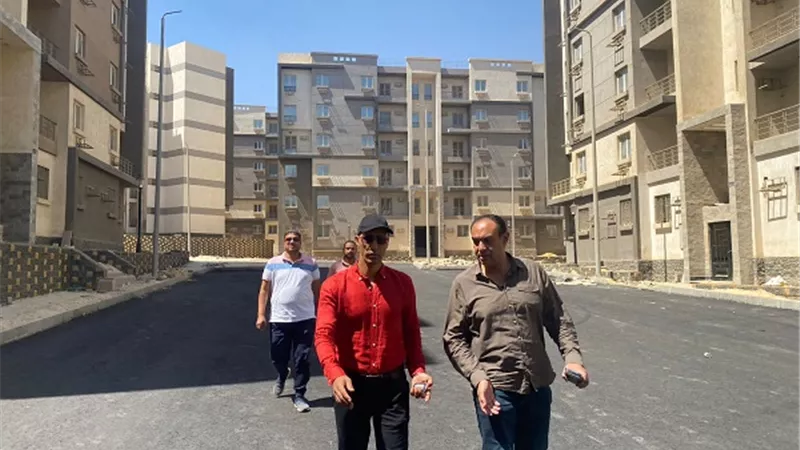 رئيس جهاز مدينة القاهرة يتفقد مشروعي سكن مصر ودار مصر