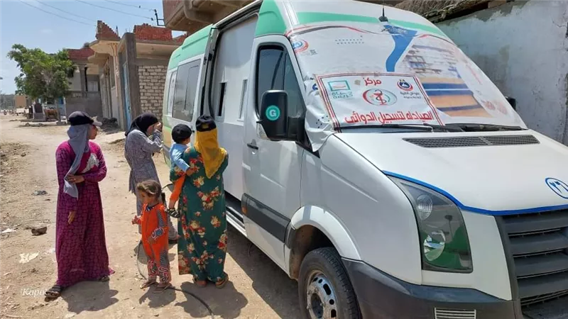 علاج ١٣٢٥ مواطنا بالمجان في قافلة طبية بدمياط