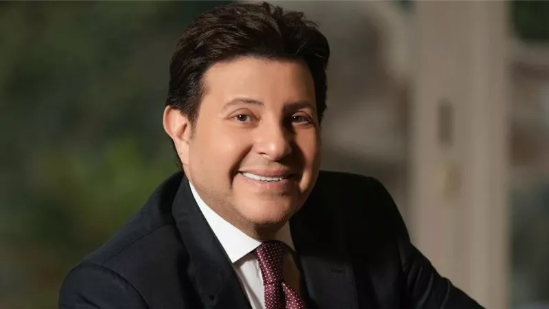 هاني شاكر يطرح أحدث أغانيه 