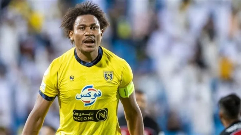 شاهد .. تاوامبا يتقدم للتعاون بالهدف الأول أمام النصر