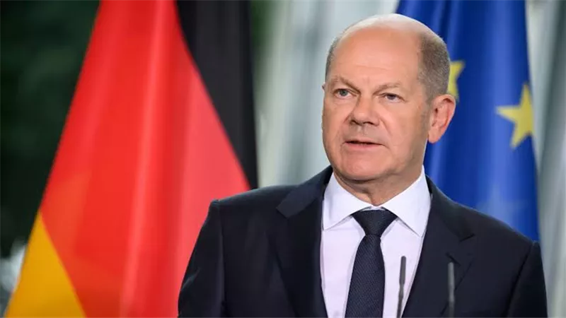 شولتس يحسم قضية مشاركة الجنود الألمان فى نزاع أوكرانيا