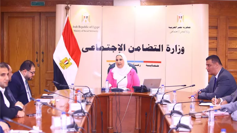 القباج توجه بإجراءات لحماية ذوي الإعاقات البصرية