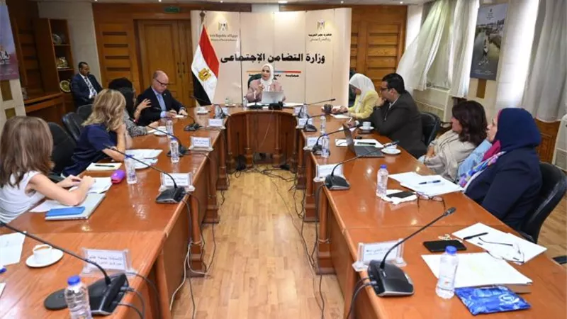 وزيرة التضامن تقر خطة 