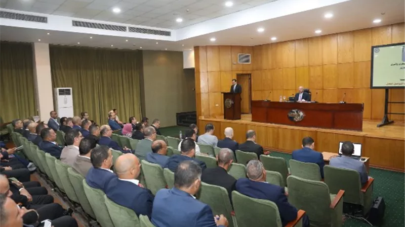 وزير النقل يشهد انطلاق الدورات التدريبية للسائقين فى القابضة
