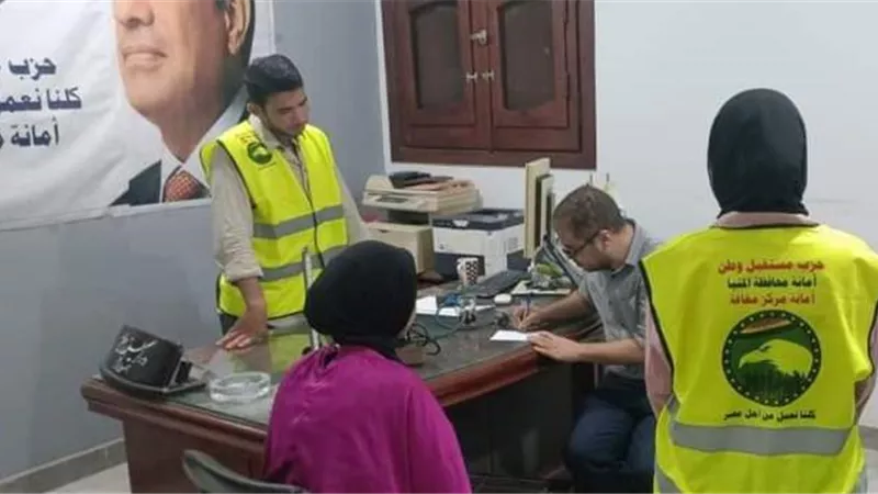 الكشف علي ٢٤٠ حالة في قافلة 