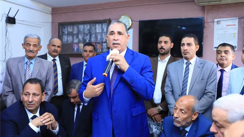 النقيب العام يتفقد استراحات المحامين بمجمع محاكم الإسماعيلية