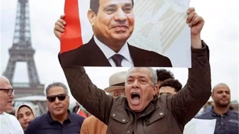 مصر تحتضن أبناءها بالخارج.. برعاية غير مسبوقة