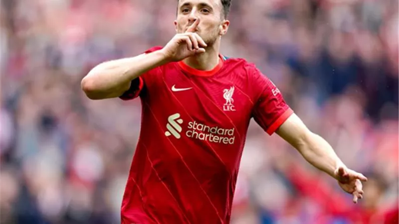 جوتا يتقدم لليفربول بالهدف الثالث فى مرمى بورنموث