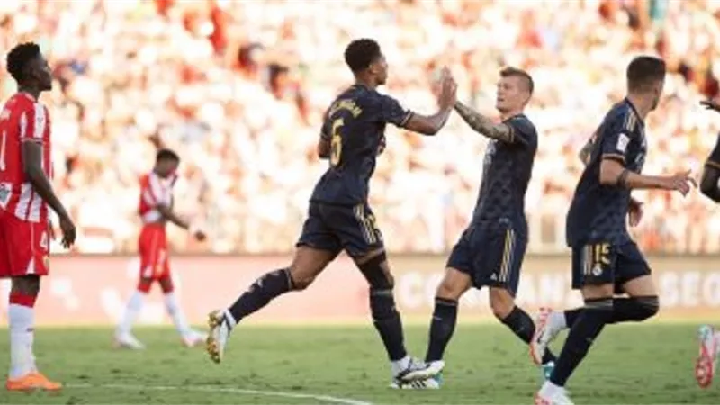 التعادل 1-1 يحسم نتيجة الشوط الأول بين ريال مدريد وألميريا