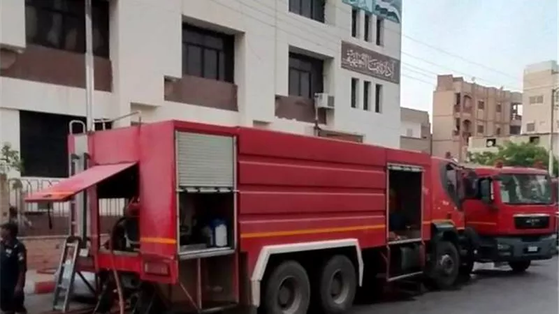 قوات الحمايه المدنيه بقنا تسيطر على حريق بإدارة قنا التعليمية