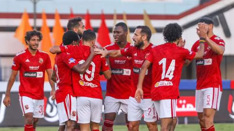 مدافع الأهلي يغيب عن معسكر النمسا