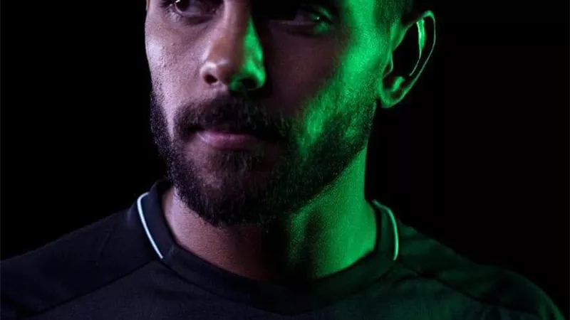 رسمياً .. زد يضم شادي حسين من الاهلي