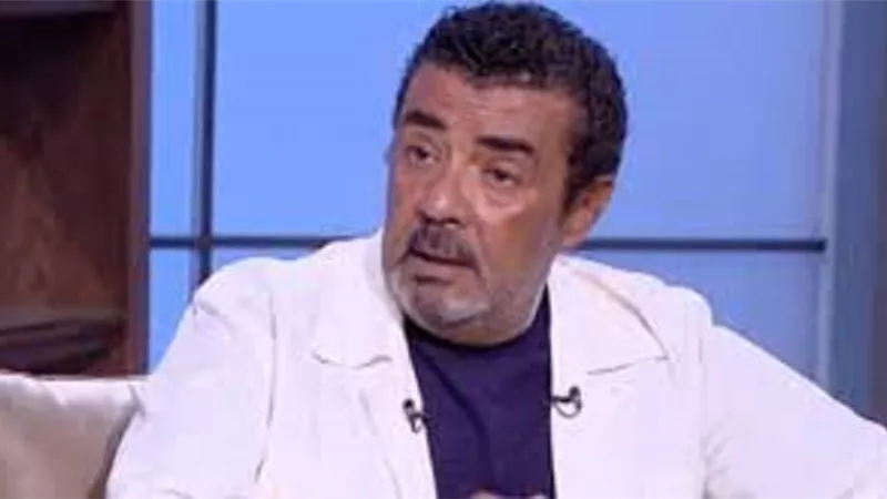 شريف خير الله: أحمد عبد العزيز فنان شاطر وموهوب