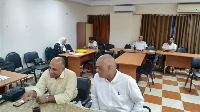 وكيل تعليم مطروح يتابع امتحان الجبر والهندسة الفراغية للثانوية