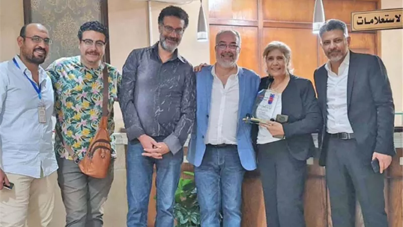 جائزة أفضل سينوجرافيا بمهرجان الزرقاء بالأردن للعرض المصري فريدة