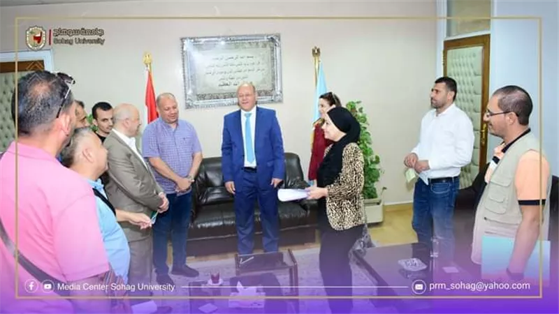 النعماني يستقبل وفداً من طلاب المملكة الأردنية بجامعة سوهاج