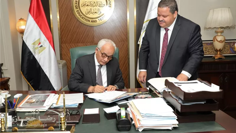 حجازي يعتمد نتيجة الدبلومات الفنية الدور الثاني بنسبة نجاح 92.4%