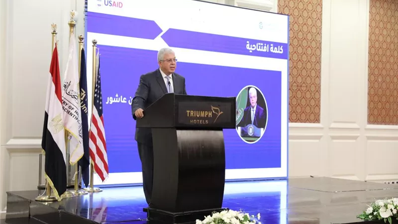 عاشور يفتتح ورشةعمل برنامج رواد مصر لتعزيز الشراكةمع القطاع العام