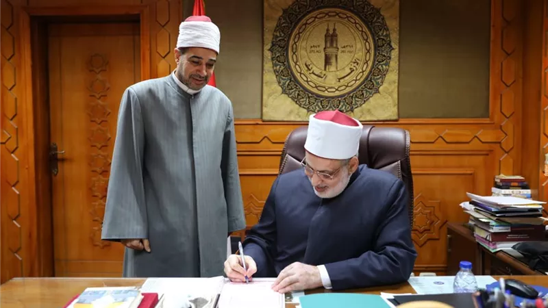 وكيل الأزهر يعتمد نتيجة الشهادة الثانوية لدولتي إندونيسيا