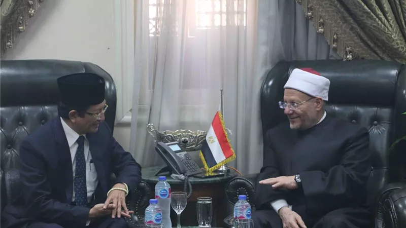 المفتي يستقبل وفدًا إندونيسيًّا لبحث تعزيز التعاون الإفتائي