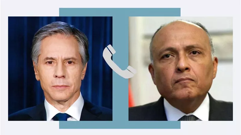 وزير الخارجية يجري اتصالاً هاتفياً مع نظيره الأمريكي