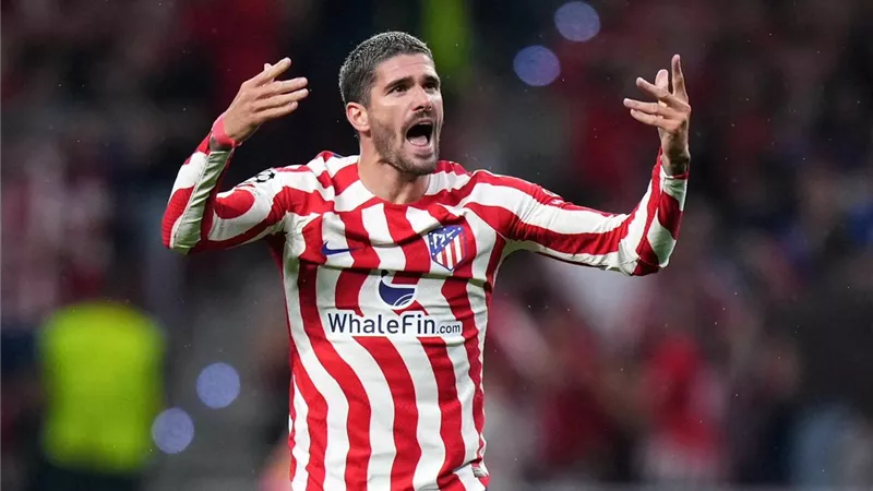 نجم أتلتيكو مدريد فى الطريق الى الأهلى السعودى