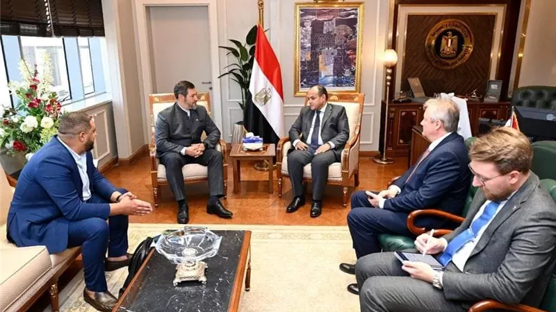 أحمد سمير: حريصون على تحقيق التكامل الصناعي مع دولة تتارستان