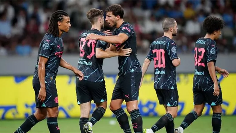 نجم مانشستر سيتي يتمسك بالرحيل إلى النصر السعودي