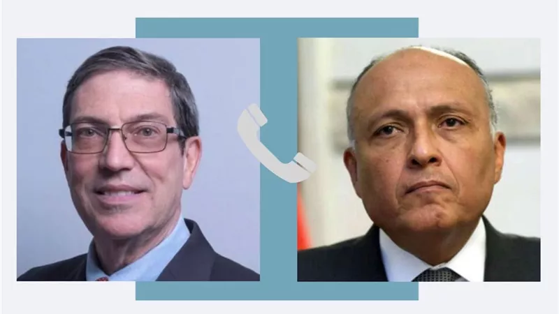 وزير الخارجية يتلقى اتصالاً هاتفياً من وزير خارجية كوبا