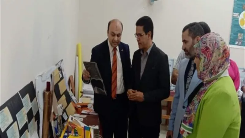 الجيزاوي يتفقد سير العمل بكلية العلاج الطبيعي والعيادات الخارجية