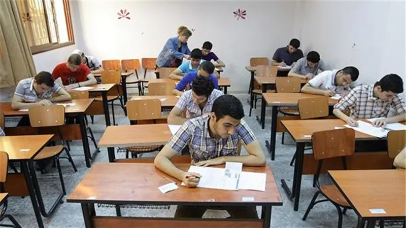 اليوم.. طلاب الثانوية العامة 2023 الدور الثاني يؤدون امتحاني الفيزياء والتاريخ