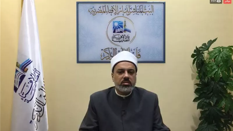 هل الشراء بالفيزا لشخص آخر بمقابل حلال؟ الإفتاء تجيب