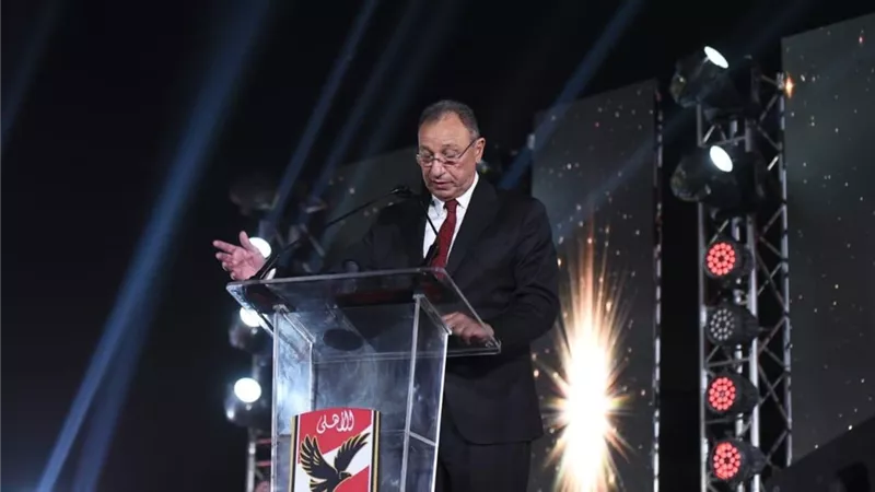 الخطيب يوجه رسالة مؤثرة لسيد عبد الحفيظ