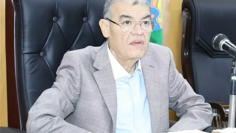 خدمات طبية مجانية لـ 1400 حالة خلال قافلة بقرية الجهاد