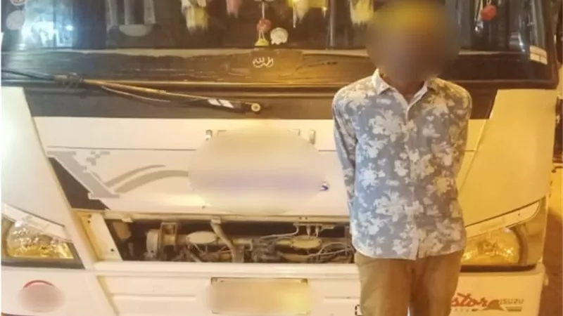 تفاصيل إصابة طفل دهسته سيارة في القاهرة