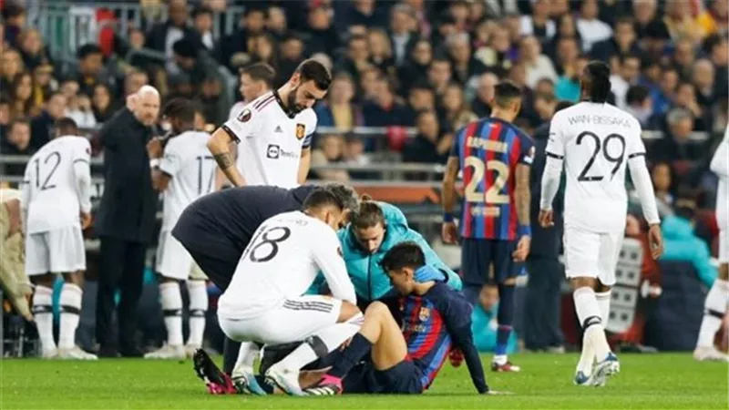 برشلونة يعلن إصابة بيدري ومدة غيابه