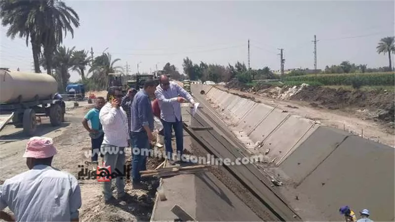 استمرار أعمال المشروع القومي لتأهيل وتبطين الترع بمركز سمالوط