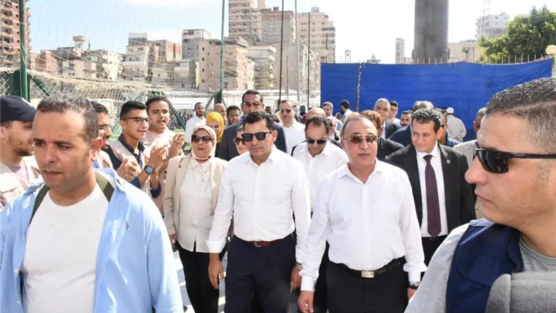 وزير الرياضة يفتتح ملتقي للتوظيف بمركز شباب أبو قير بالاسكندرية