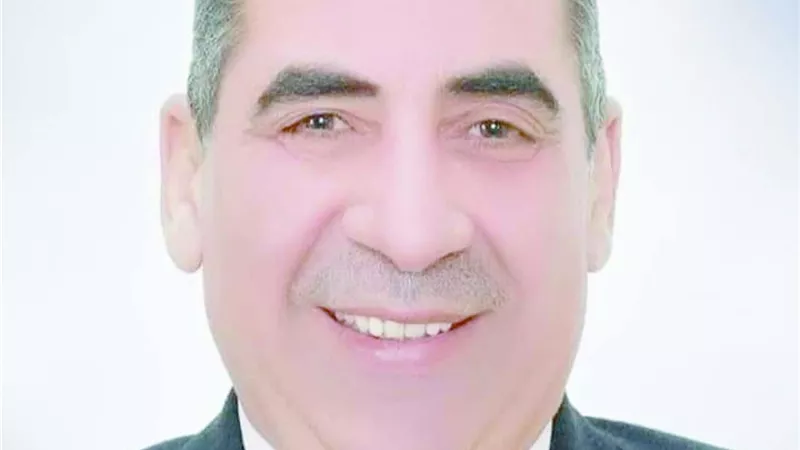 إلزام القرى السياحية والمراكز التجارية بالساحل الشمالى.. بالفواتير الضريبية