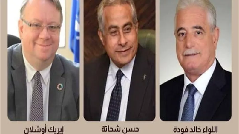 وزير العمل ومحافظ جنوب سيناء ومدير 