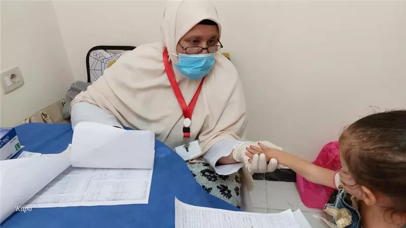 علاج ١٨٣٩ مواطنا بالمجان في قافلة طبية بدمياط