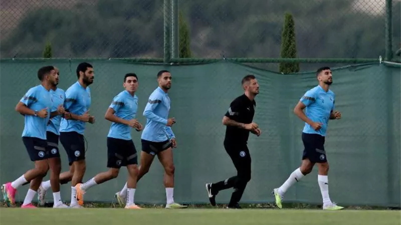 بيراميدز يخوض أول تدريباته فى تركيا استعدادا للموسم الجديد