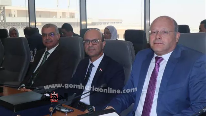 رئيس جامعة الزقازيق يشارك باجتماع المجلس الأعلى للجامعات بالعاصمة