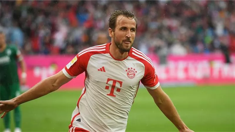 بايرن ميونخ يقسو على أوجسبورج بثلاثية في الدوري الألماني
