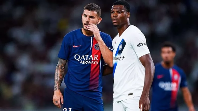 تسجيل صوتي يفضح سخرية لاعب باريس من برشلونة مع ديمبلي
