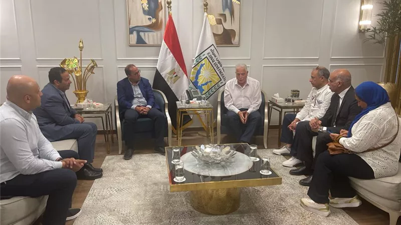 كجوك: معا نستطيع إنجاح اجتماعات البنك الآسيوي والترويج لمصر