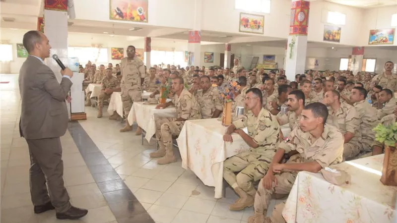 القوات المسلحة تنظم المرحلة الثانية من حملة (مودة) لتوعية الشباب المقبل على الزواج