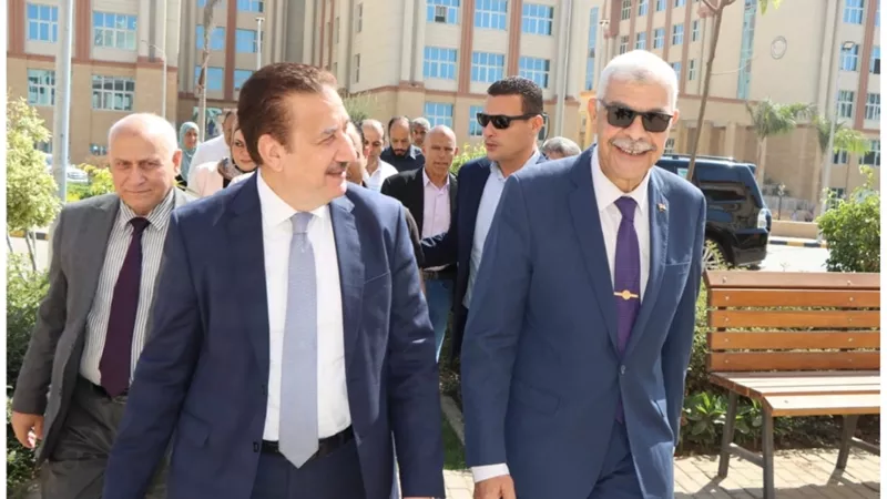 رئيس جامعة المنوفية يستقبل المحافظ بالجامعة الأهلية