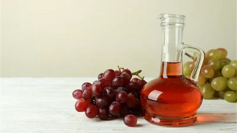 طريقة عمل خل العنب بالمنزل
