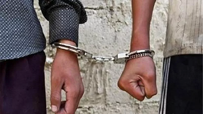 ضبط شخصين لاحتجازهما آخر وإنهاء حياته بأسوان